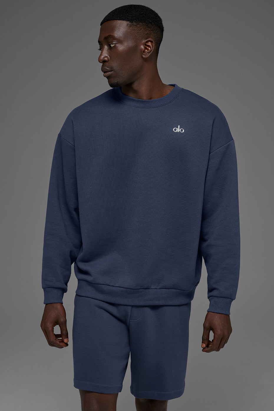 Accolade Crew Neck Pullover - Navy Man