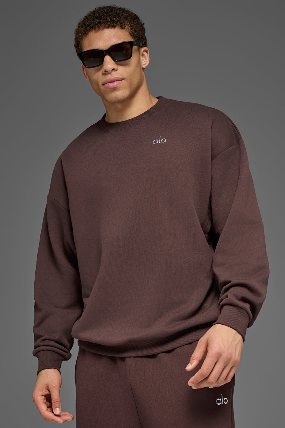 Accolade Crew Neck Pullover - Brownstone Man