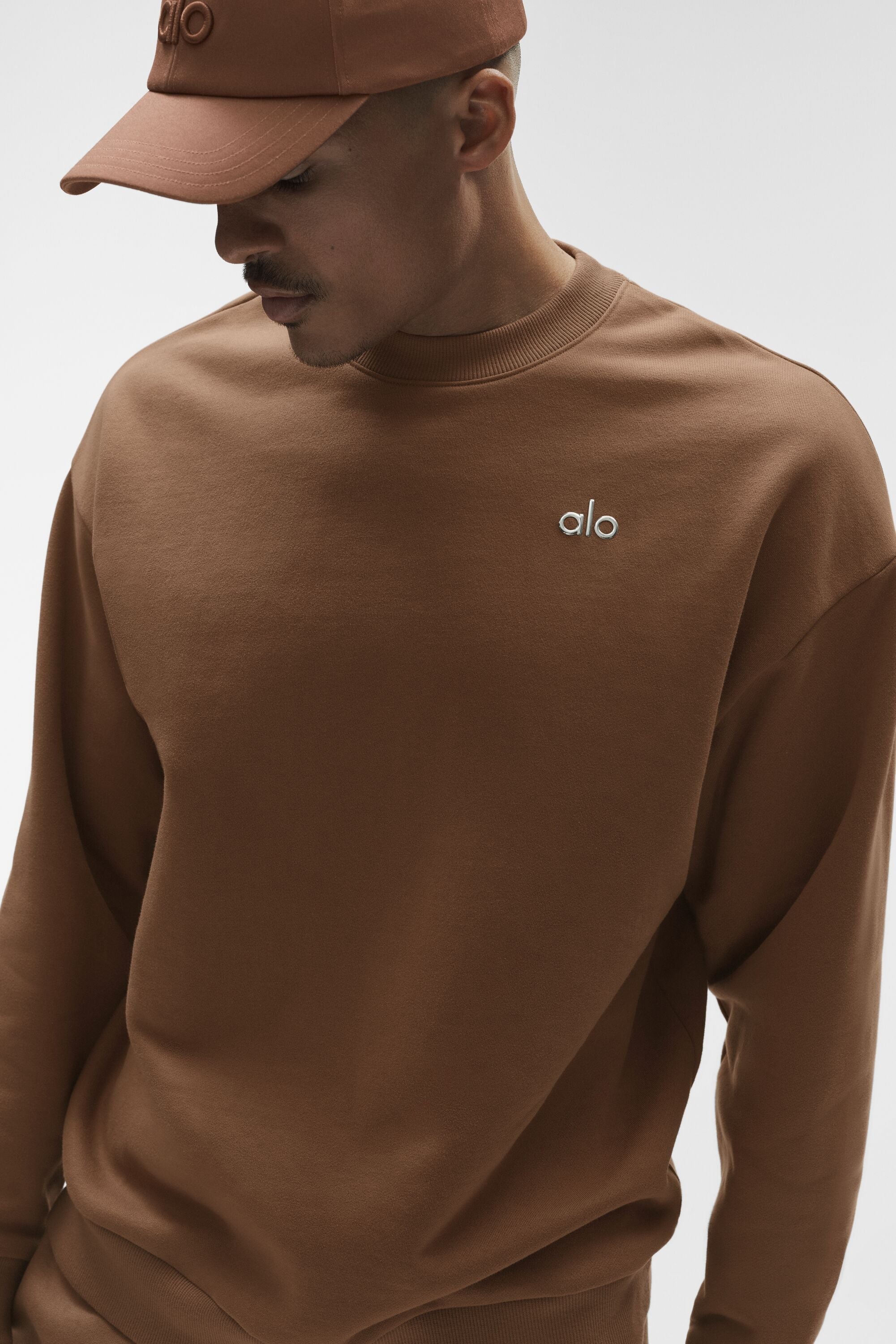 Accolade Crew Neck Pullover - Sun Kissed Brown Man