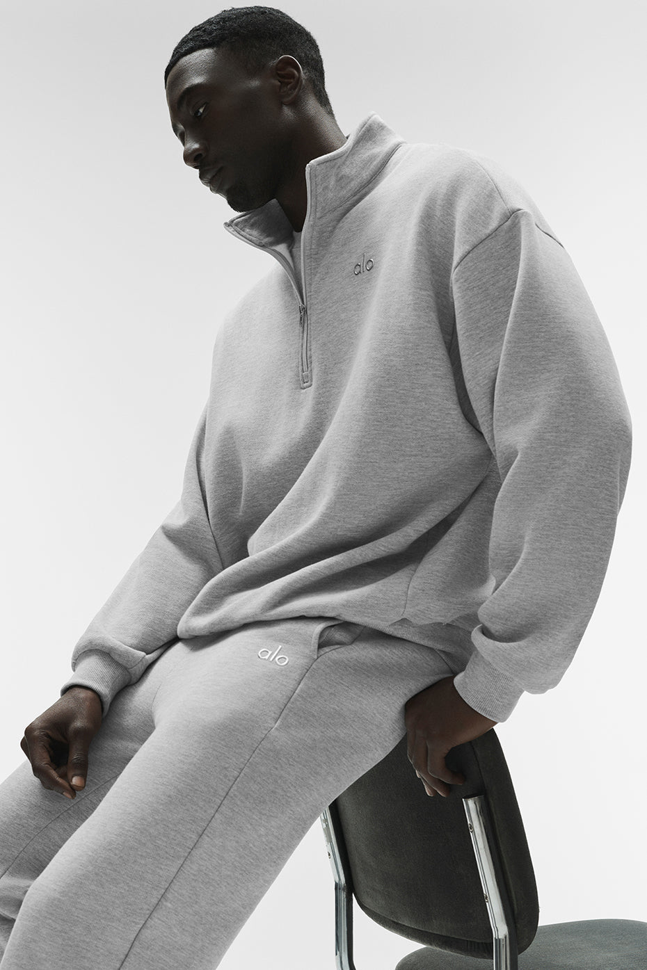 Accolade 1/4 Zip Pullover - Athletic Heather Grey Man