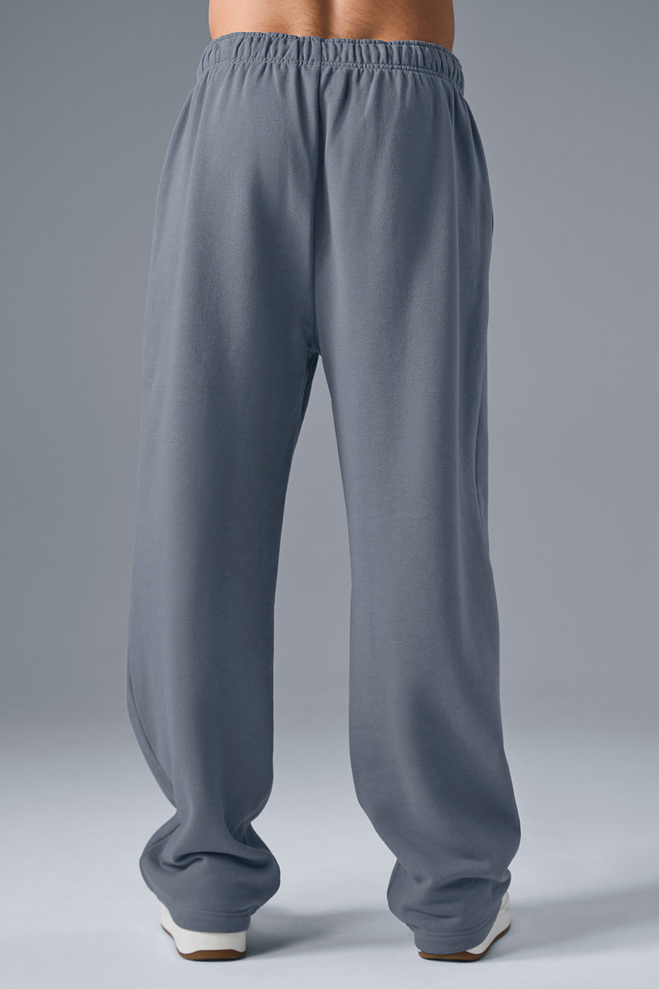 Accolade Straight Leg Sweatpant - Steel Grey Man