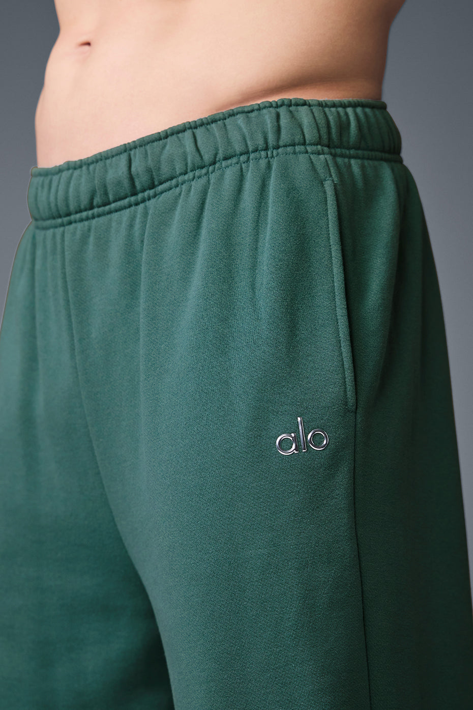 Accolade Straight Leg Sweatpant - Winter Ivy Man