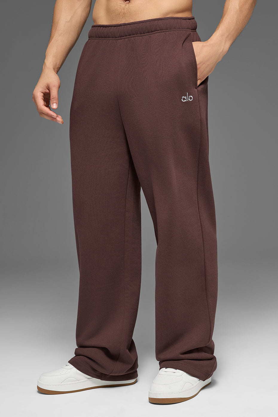 Accolade Straight Leg Sweatpant - Brownstone Man