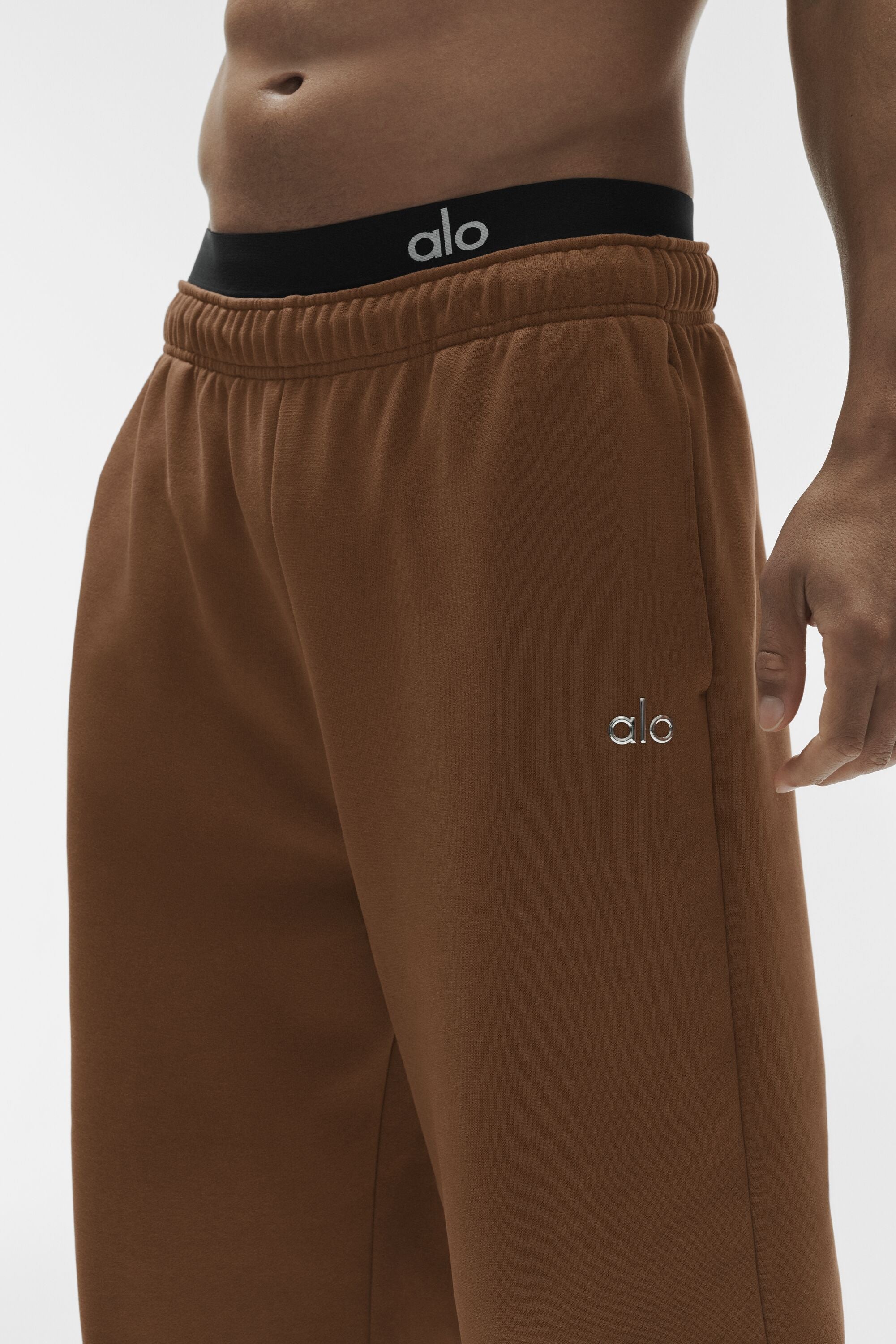 Accolade Straight Leg Sweatpant - Sun Kissed Brown Man