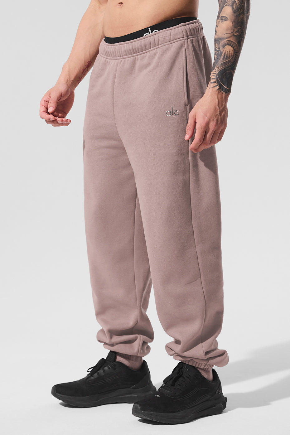 Accolade Sweatpant - Taupe Man