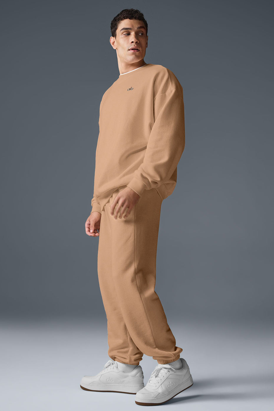 Accolade Sweatpant - Toasted Almond Man